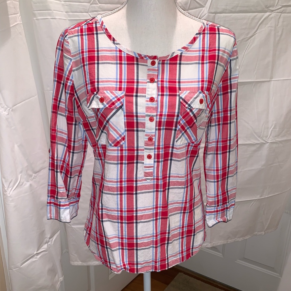 Venus Size 4 Red, White, Blue button down